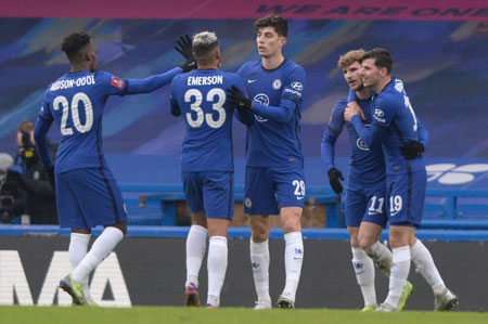 四川男篮球员段睿骐术后康复良好，或转会广东宏远，引发欠薪争议。