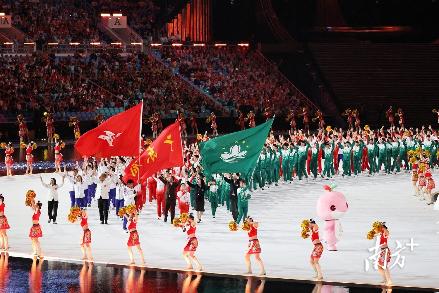 效率恐怖！亚历山大场均34分钟得到33分，仅1.7次失误